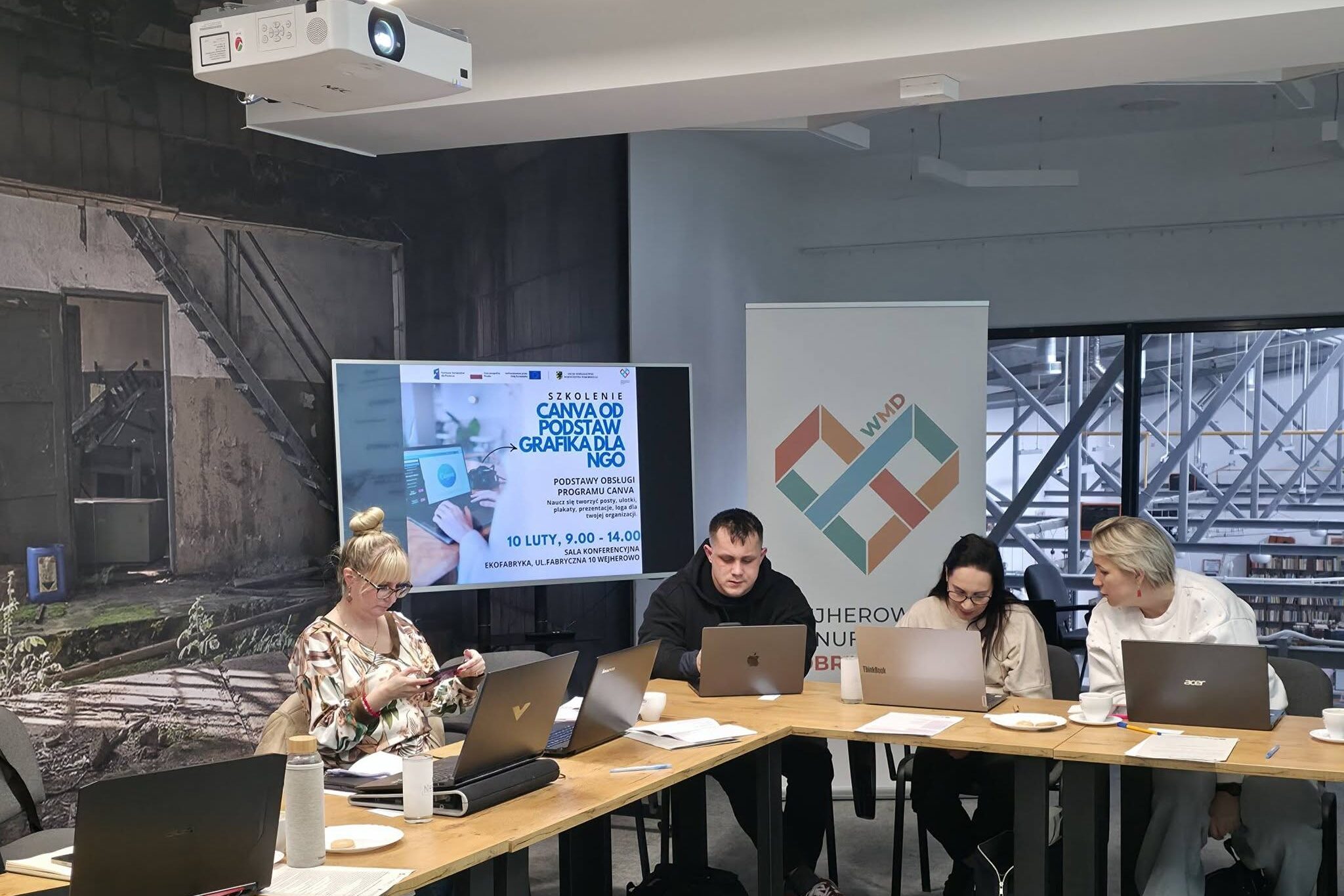 Canva od podstaw – grafika dla NGO